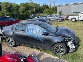 2023 Kia Forte LXS - Primary Damage Left Image